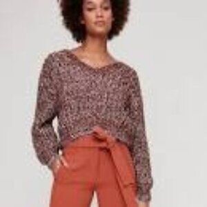 ARITZIA Wilfred Eleanor Sweater Light Weight V-neck Sweater Size  L